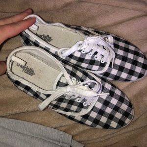 Slip on sneakers